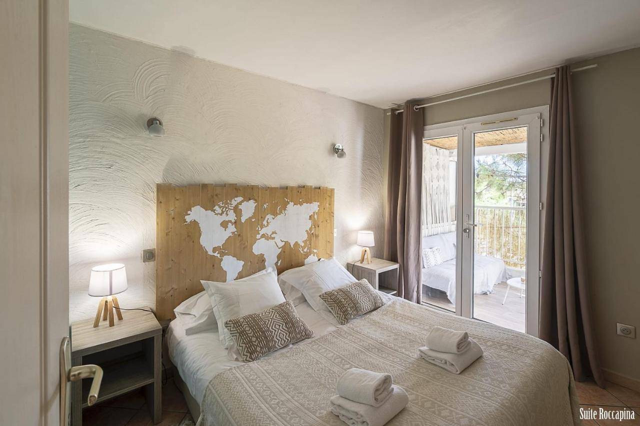 Two-Bedroom Apartment with Terrace in Porticcio, Grosseto-Prugna