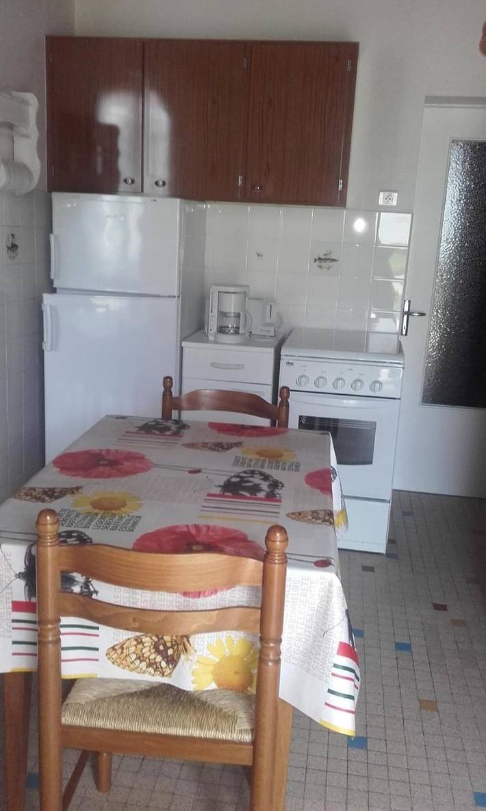 Location de vacances pour 4 personnes, avec vue et jardin à Chenac-Saint-Seurin-d'Uzet - 3