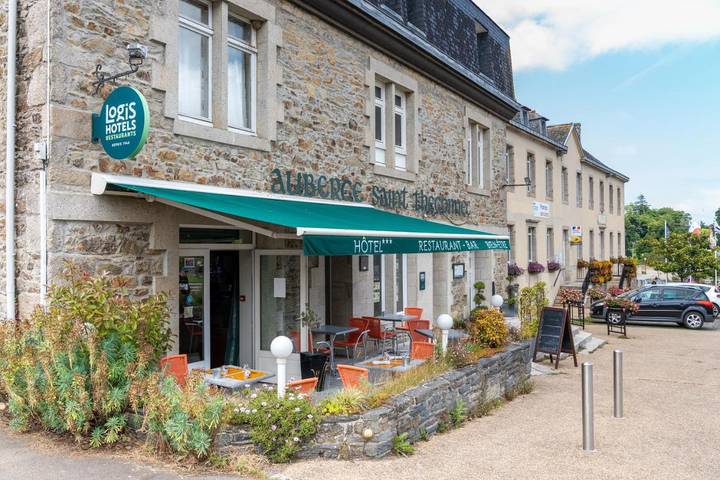 Hôtel pour 2 personnes, avec jardin à Saint-Thégonnec - 2