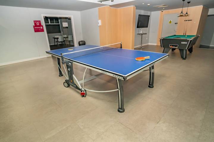 Apartamento vacacional entero, Budget Modern Studio in Central Coventry with Gym in Coventry, Birmingham y alrededores