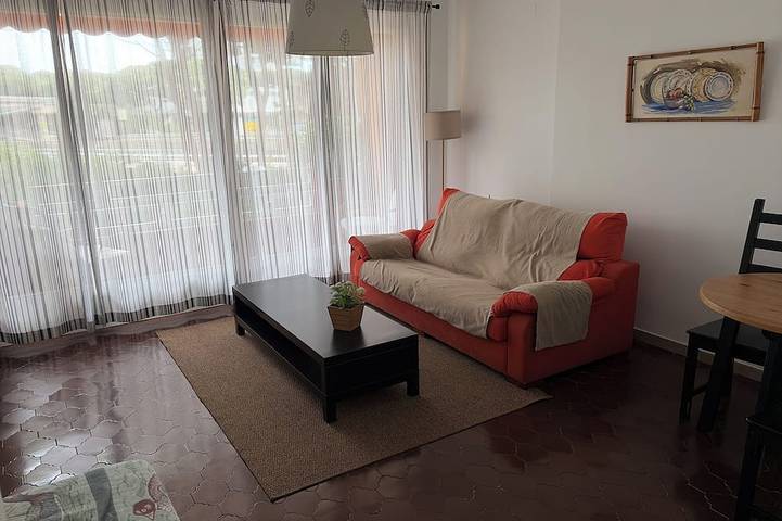 Holiday apartment for 3 people, with balcony and garden - 1