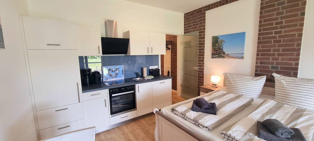 Ferienwohnung für 2 Personen, mit Balkon in Hohen Wieschendorf - 3