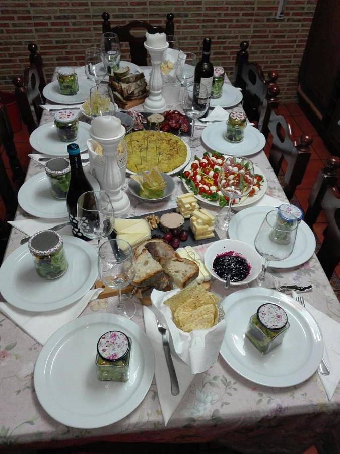 Casa rural para 8 personas, con piscina además de jacuzzi y jardín en Vilaboa - 4