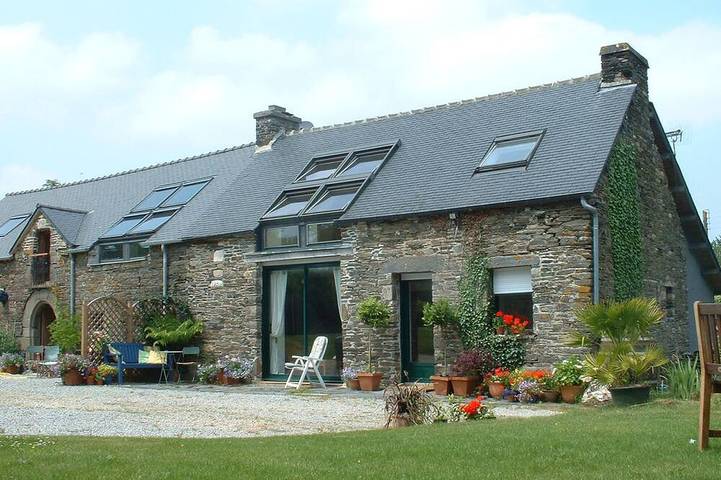 Maison de vacances pour 7 personnes, avec jardin à Laniscat