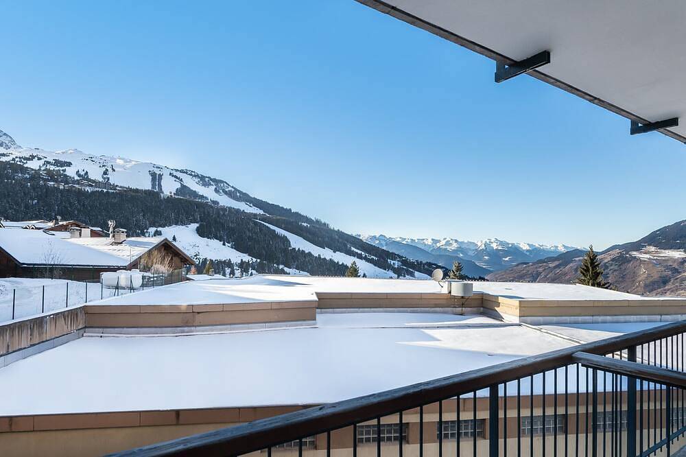 Apartamento entero, Apartamento renovado cerca de las pistas con vista a las montañas y acomodaciones para 6 personas in Courchevel 1650 (Moriond), Saint-Bon-Tarentaise