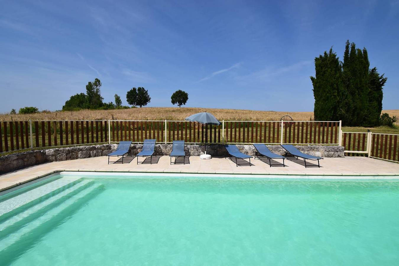 Gîte Le Pigeonnier avec piscine - Dondas, Lot-et-Garonne in Dondas, Région d'Agen