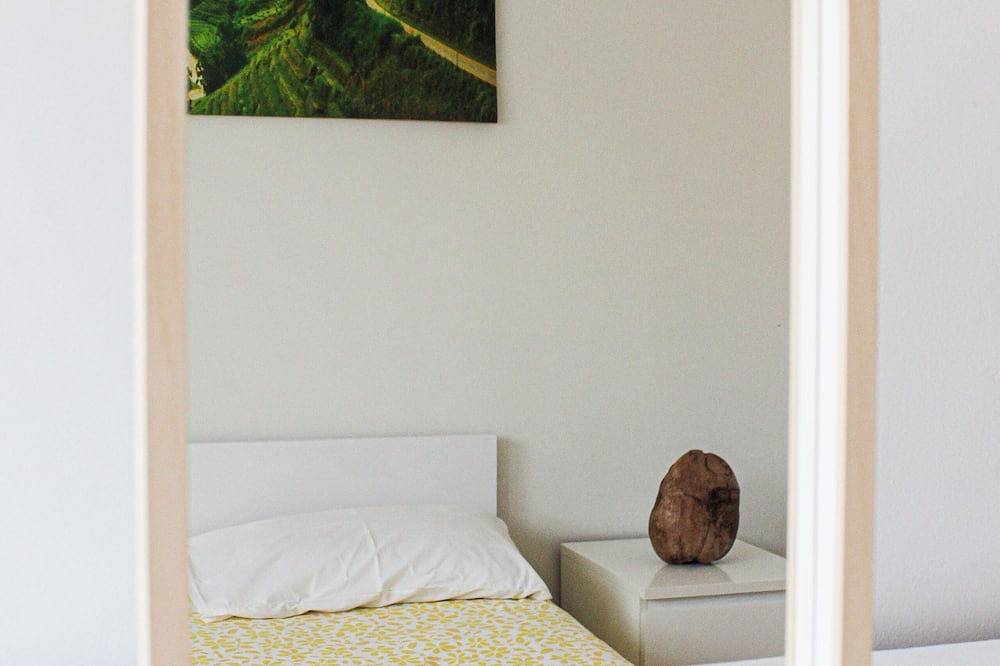 Okira Beach House cerca de la playa y con piscina in Arcozelo, Distrito de Porto