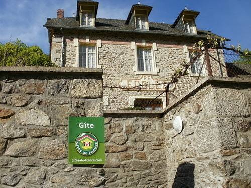 Gîte für 2 Personen mit Garten in Soursac, Tulle und Umgebung