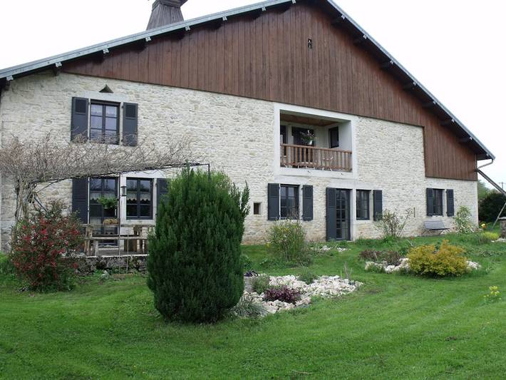 Chambre d’hôte pour 4 personnes, avec Jardin dans le Doubs