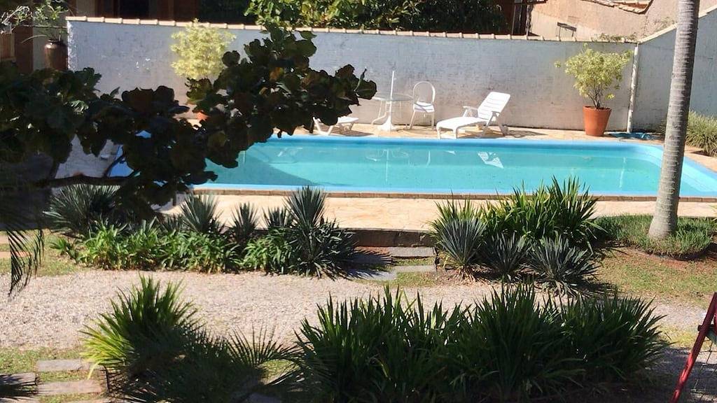 Haus neben dem Wald, Strand und Lagune. in São João do Rio Vermelho, Florianópolis
