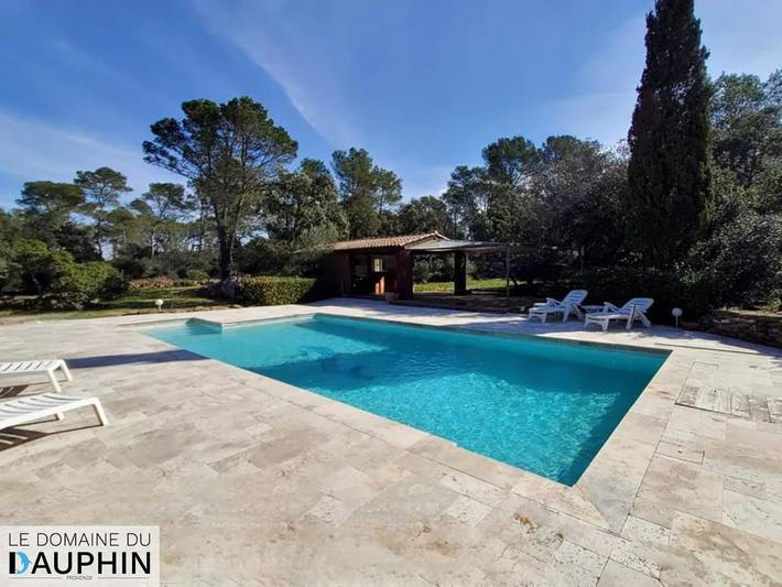 Villa pour 6 personnes, avec piscine ainsi que jardin et vue à Cuers - 2