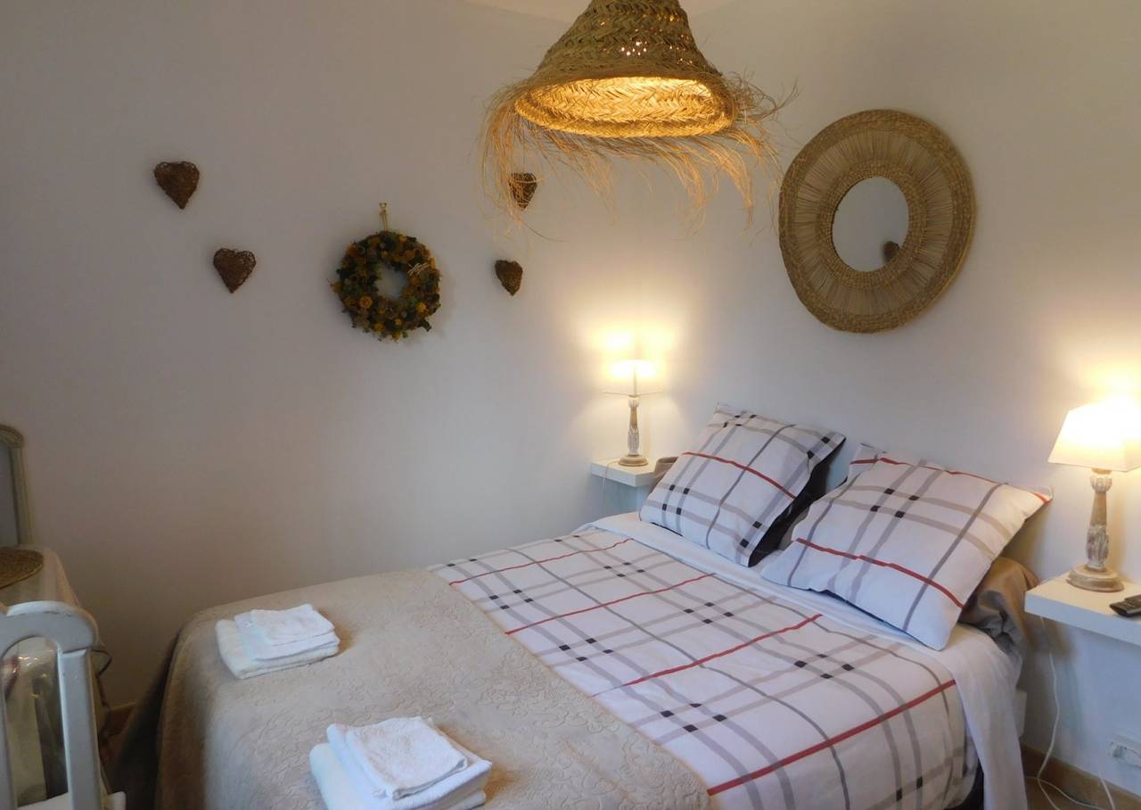 Chez Marie - Chambre 3 in Régusse, Région de Brignoles