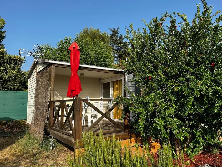 Casa rural para 4 personas, con piscina además de terraza y jardín - 1
