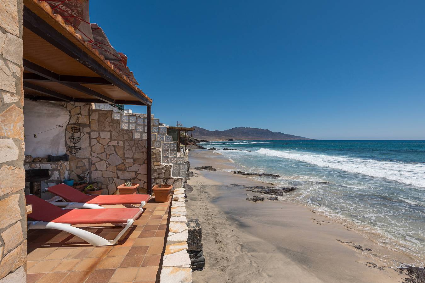 Vakantiehuis 'Casa Nostra' met Uitzicht op Zee, Terras & Wifi in Pájara, Fuerteventura