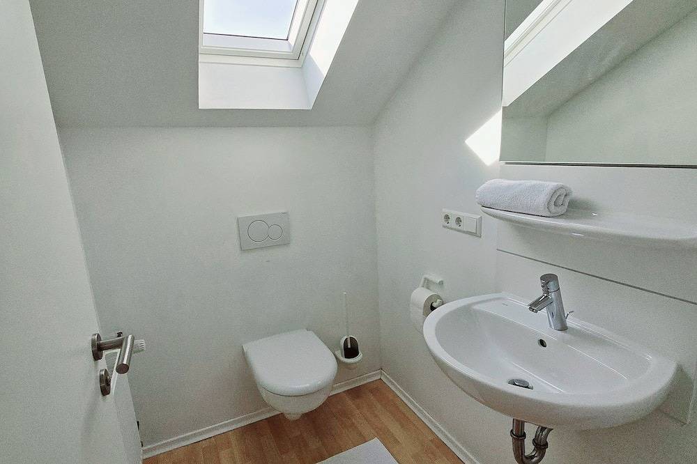 Ganze Wohnung, Deluxe Doppelzimmer Apartments Efde Gmbh -  Allee 41 Apartment 41 in Heilbronn, Kurpfalz