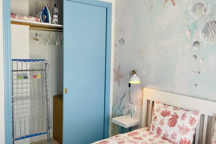 Ganze Wohnung, - Be Our Guest! - Strand, Meer und Genuss für 4 in Platja Estanys (Ses Salines), Ses Salines