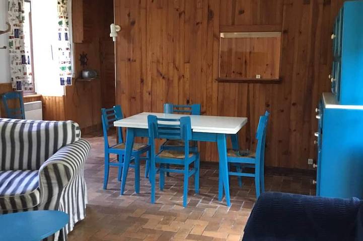 Ferienhaus - 3   Räume - 4   Personen in Groix, Côte des Mégalithes