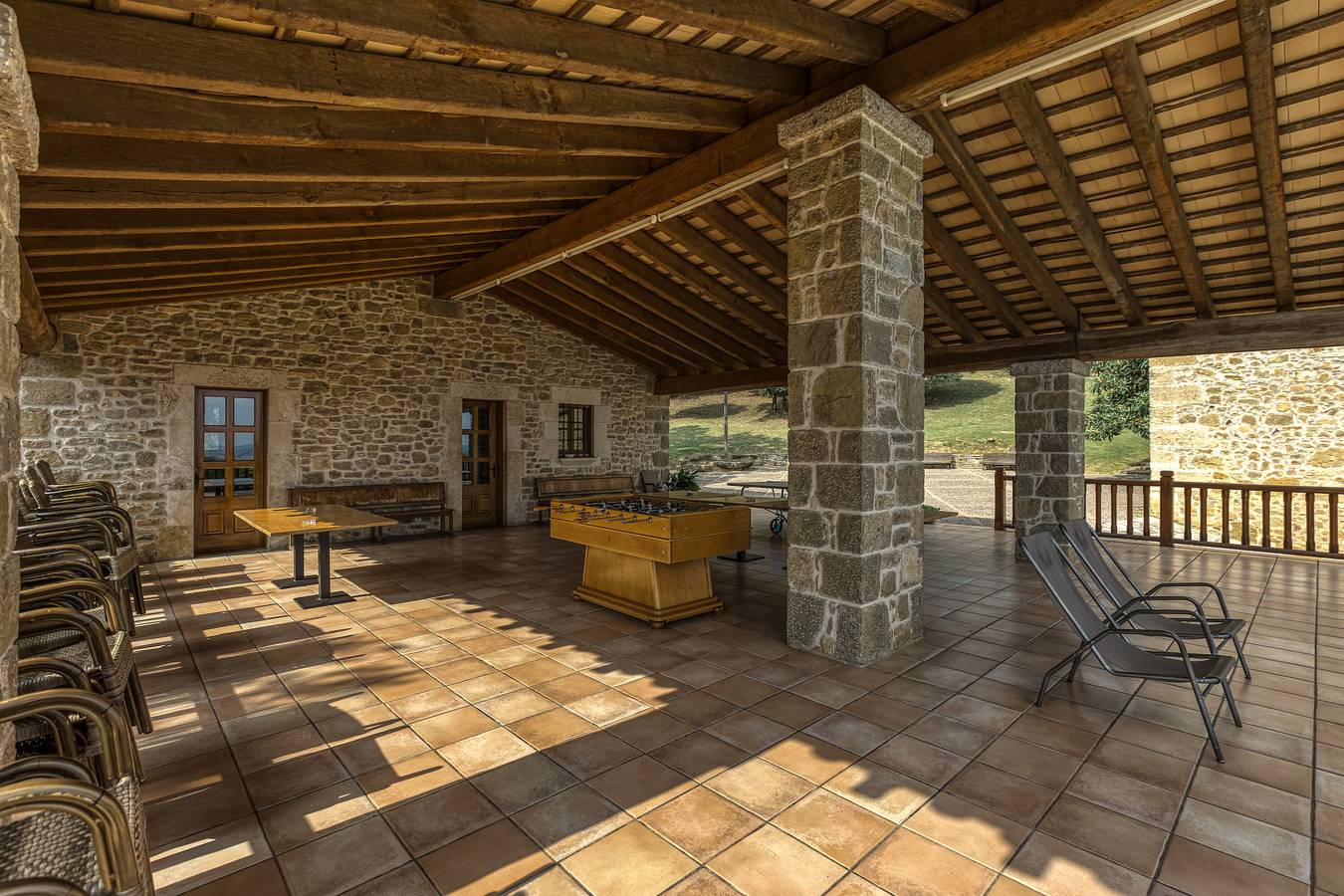 Casa Rural 'La Torre De Dalt' con Vista a la Montaña, Piscina Privada y Terraza Privada in Camós, Pla de l'Estany