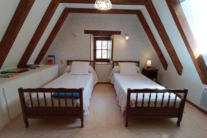 Location de vacances pour 6 personnes, avec jardin dans Corn - 4