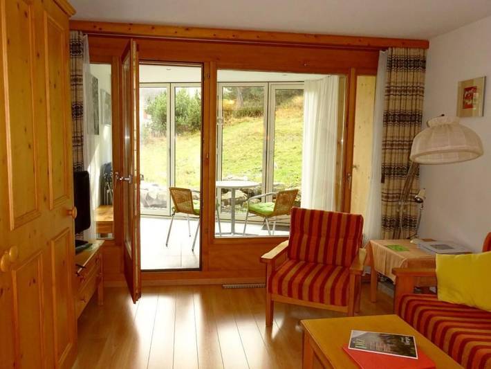 Ferienwohnung für 2 Personen, mit Terrasse und Garten sowie Sauna in Maloja