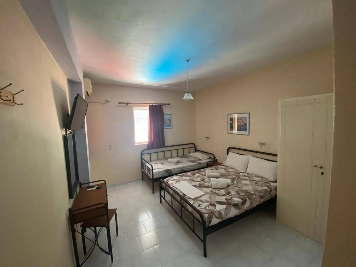 Polyxenis Rooms in Ligia, Grèce