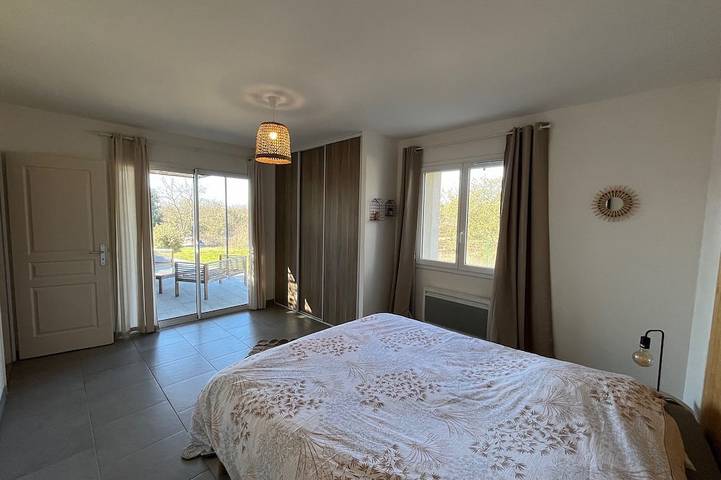 Location de vacances pour 6 personnes, avec jardin et terrasse à Issirac - 2