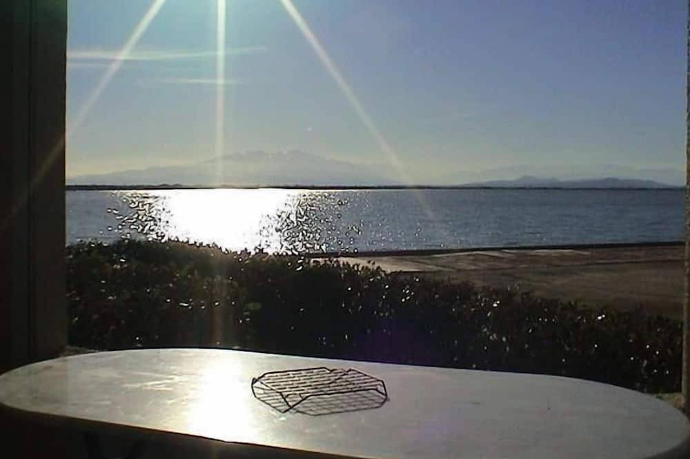 Entire apartment, Ground floor garden apartment with sea view and pools in Le Barcarès, Côte d'Améthyste