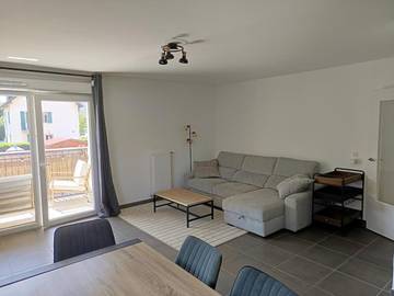 Gîte pour 4 personnes, avec balcon à Ville-la-Grand