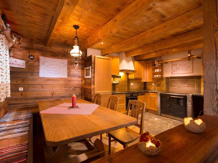 Chalet in St. Martin mit Sauna & Bergblick in Sankt Martin am Tennengebirge, Tennengau