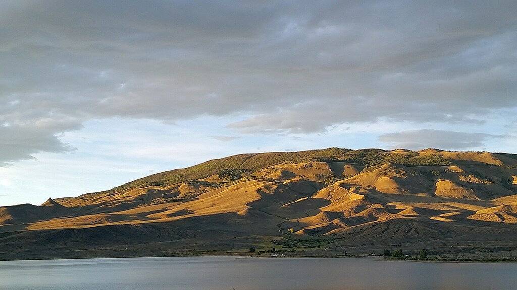 Atemberaubende Aussicht auf den See, Up & Down Res. - Sommertermine füllen sich schnell - Verpassen Sie nicht! in Arapaho and Roosevelt National Forests