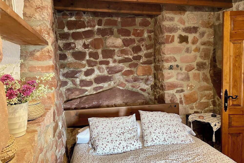 Cozy house in the historic center of Vilafamés in Vilafamés, Castellón Provinz