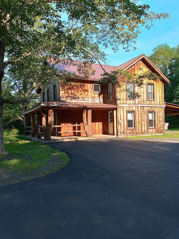 Round Top: scenic , serene, beautiful....roomy in Greene County (NY)