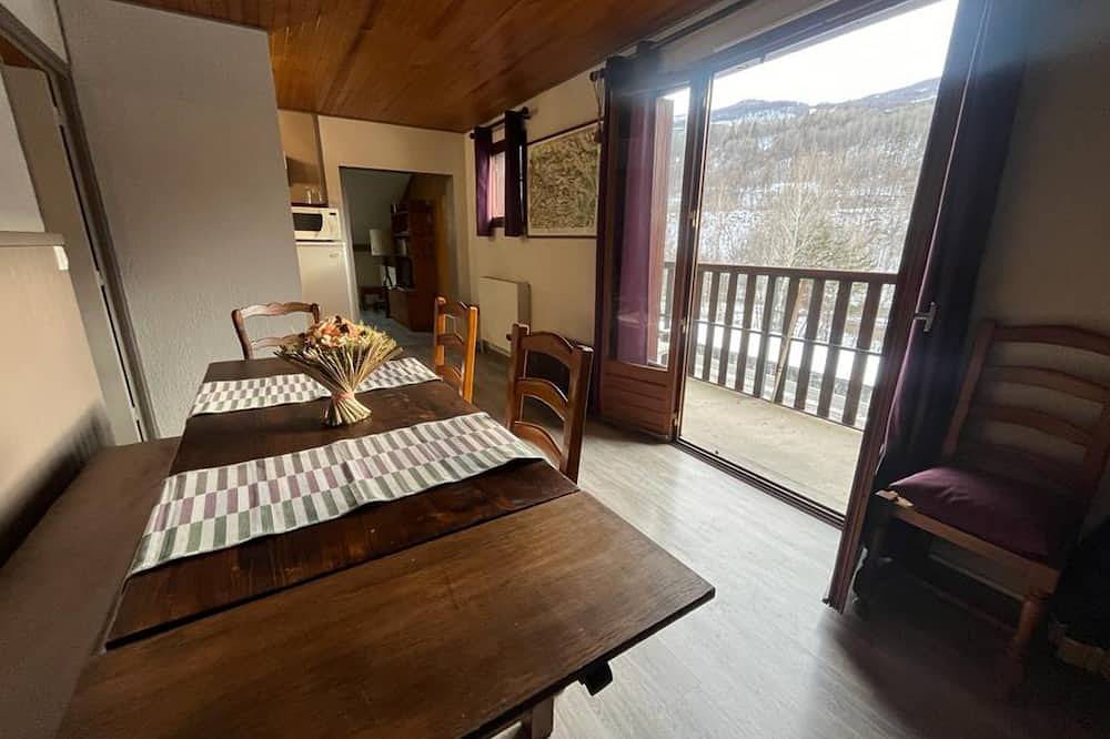 Apartamento entero, Les Ecrins. Spacieux T2 Proche des Stations de Puy St Vincent et de Pelvoux in Vallouise, Parque Nacional de los Ecrins