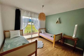 Villa pour 8 Personnes dans Tibiran-Jaunac, Hautes-Pyrénées, Photo 1