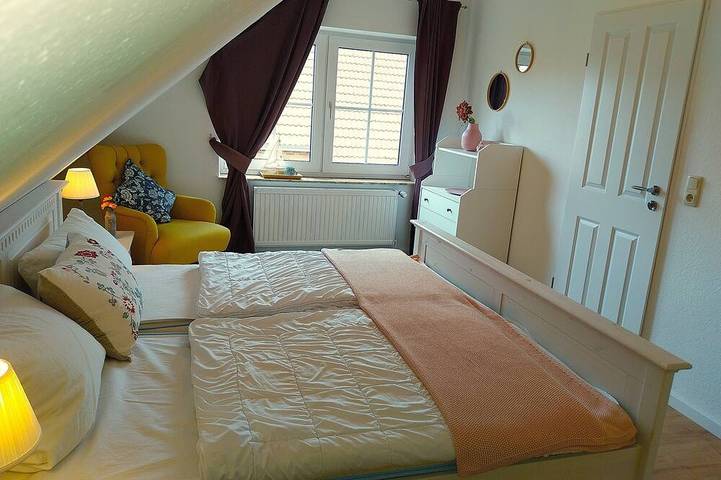 Ferienhaus für 4 Personen, mit Terrasse und Garten in Krummhörn - 4