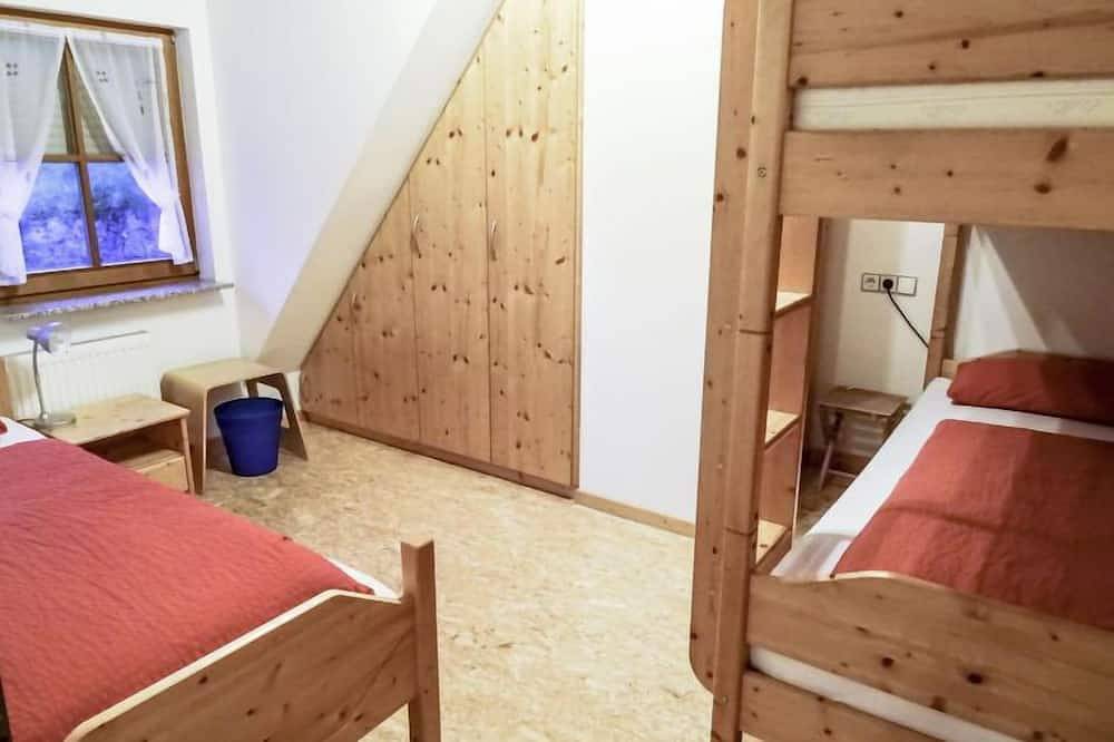 Ganze Wohnung, Rotkehlchen in Schiltach, Mittlerer Schwarzwald