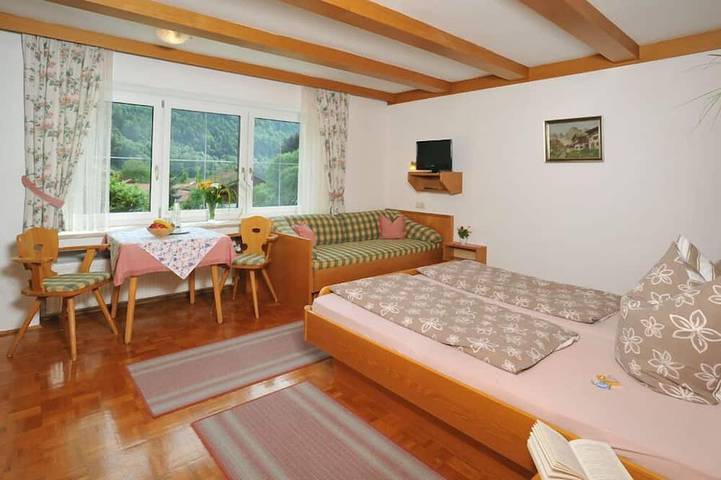 Ferienwohnung für 5 Personen, mit Balkon und Garten sowie Sauna in Oberwössen - 3