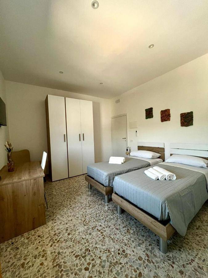 Twin Room in Latina, Agro Pontino