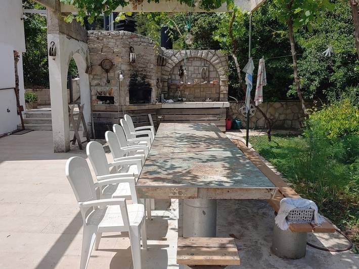 Ganze Wohnung, Studio Appartement am Strand Stomorska, Solta As-26008-a in Necujam, Solta