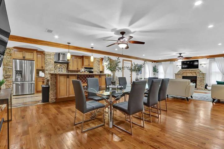 Casa de vacaciones para 21 personas, con balcón - 1