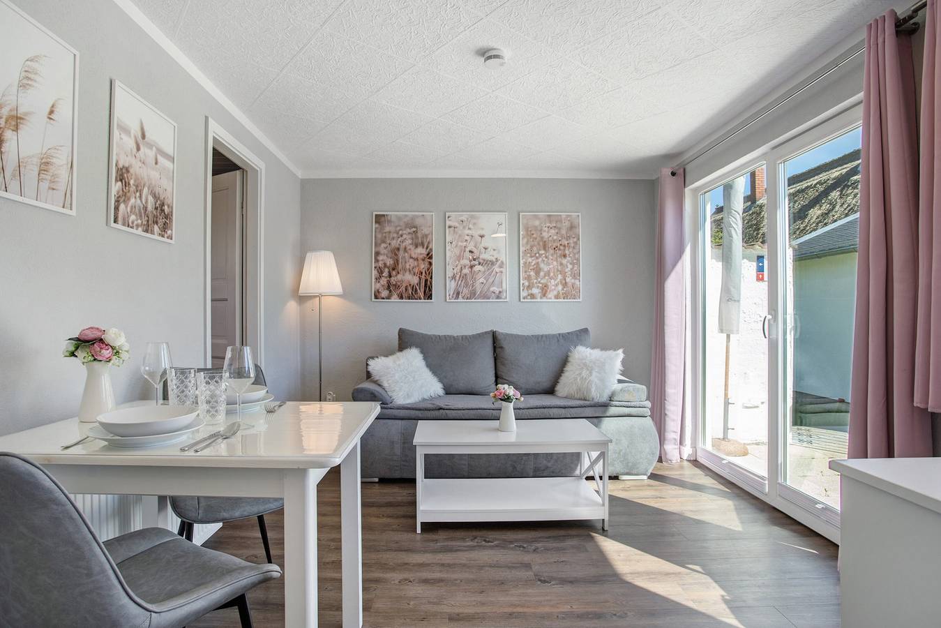 Ganze Wohnung, Ferienwohnung 'Boddenferienhaus - 13 Treibholz' mit Gemeinschaftsterrasse und Wlan in Schaprode, Rügen