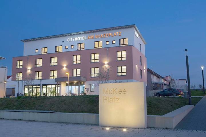 Hotel für 3 Personen, mit Ausblick in Crailsheim