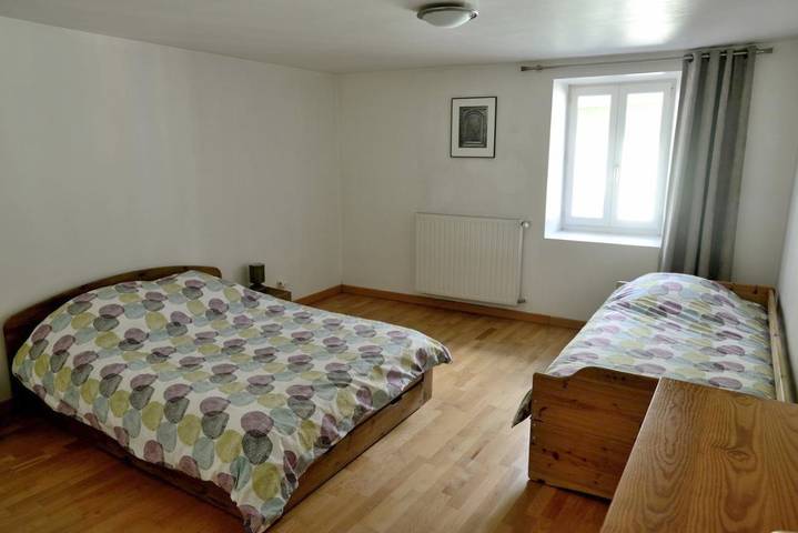 Gîte pour 2 personnes, avec jardin à Le Châtelard - 4