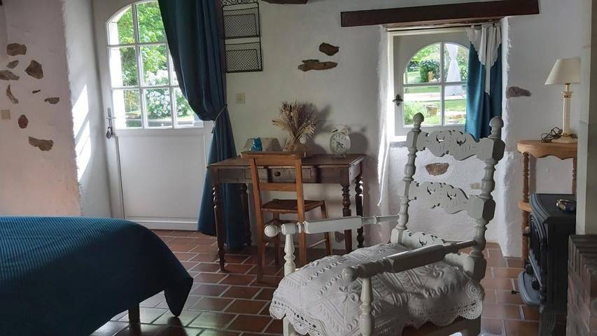 Location de vacances pour 2 personnes, avec terrasse et jardin à Saint-Sulpice (Maine-et-Loire) - 3
