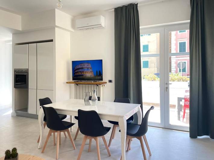 Casa sulla spiaggia per 7 persone, con terrazza e panorama nel Lazio