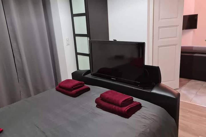 Gîte pour 4 personnes à Chatuzange-le-Goubet - 2