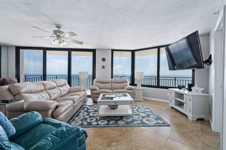 Vacation rental for 8 people, with pool and terrace in Daytona Beach Shores