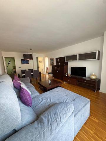 Ganze Wohnung, Dalí City Apartamento in Figueres, Oberampurien
