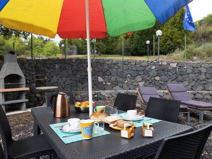 Ferienhaus für 6 Personen, mit Terrasse und Garten sowie Ausblick auf Sizilien - 4