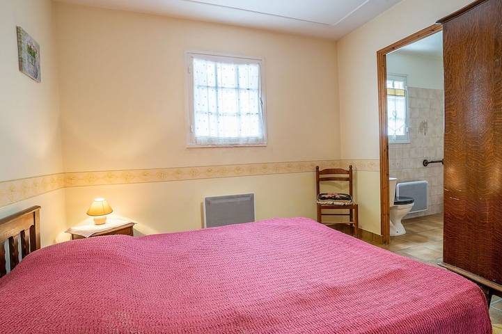 Location de vacances pour 11 personnes, avec jardin à Trémel - 4